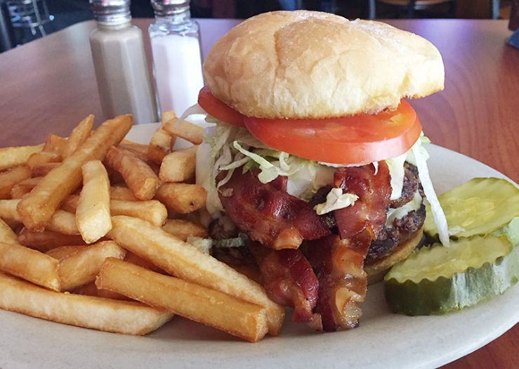 CC's Linebacker Bacon Cheese Burger